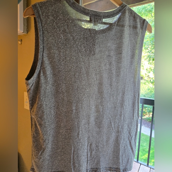 Evereve Gray Tank with Hearts - Picture 3 of 4